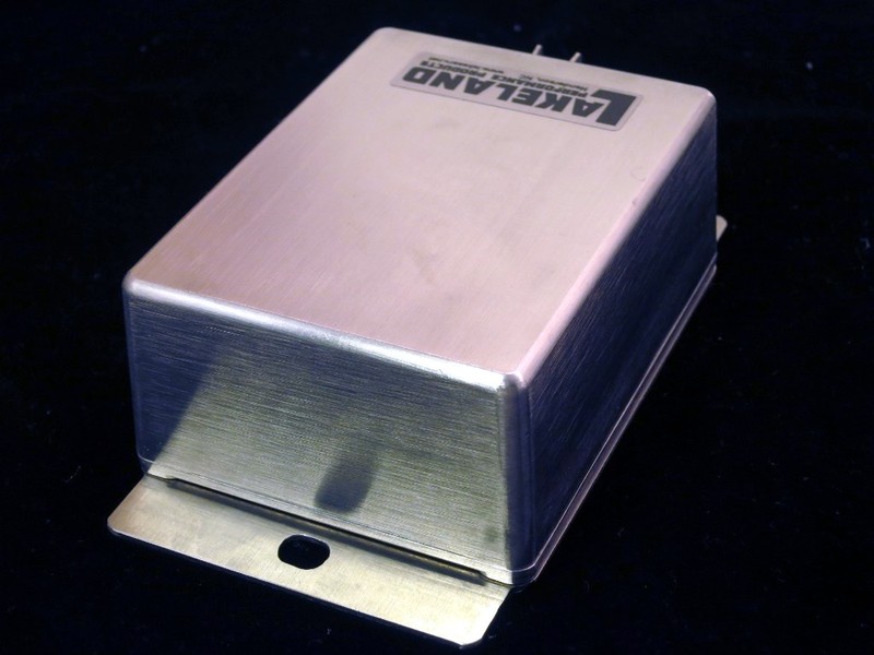 0911_3-pin_back_800